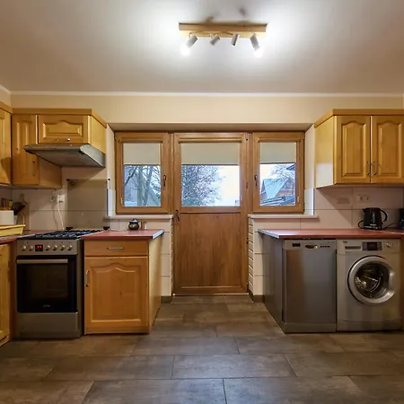 Dom Rodzinny Apartman Ząb